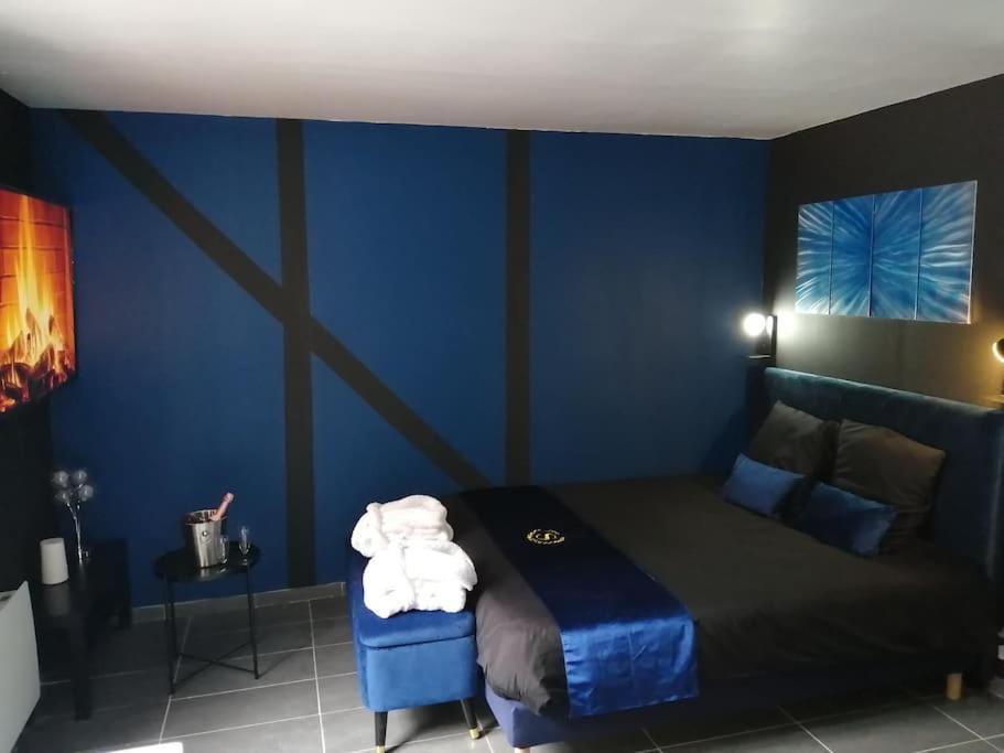 Appartement Avec Sauna Et Balneo Privatifs -Troyes Centre Dış mekan fotoğraf